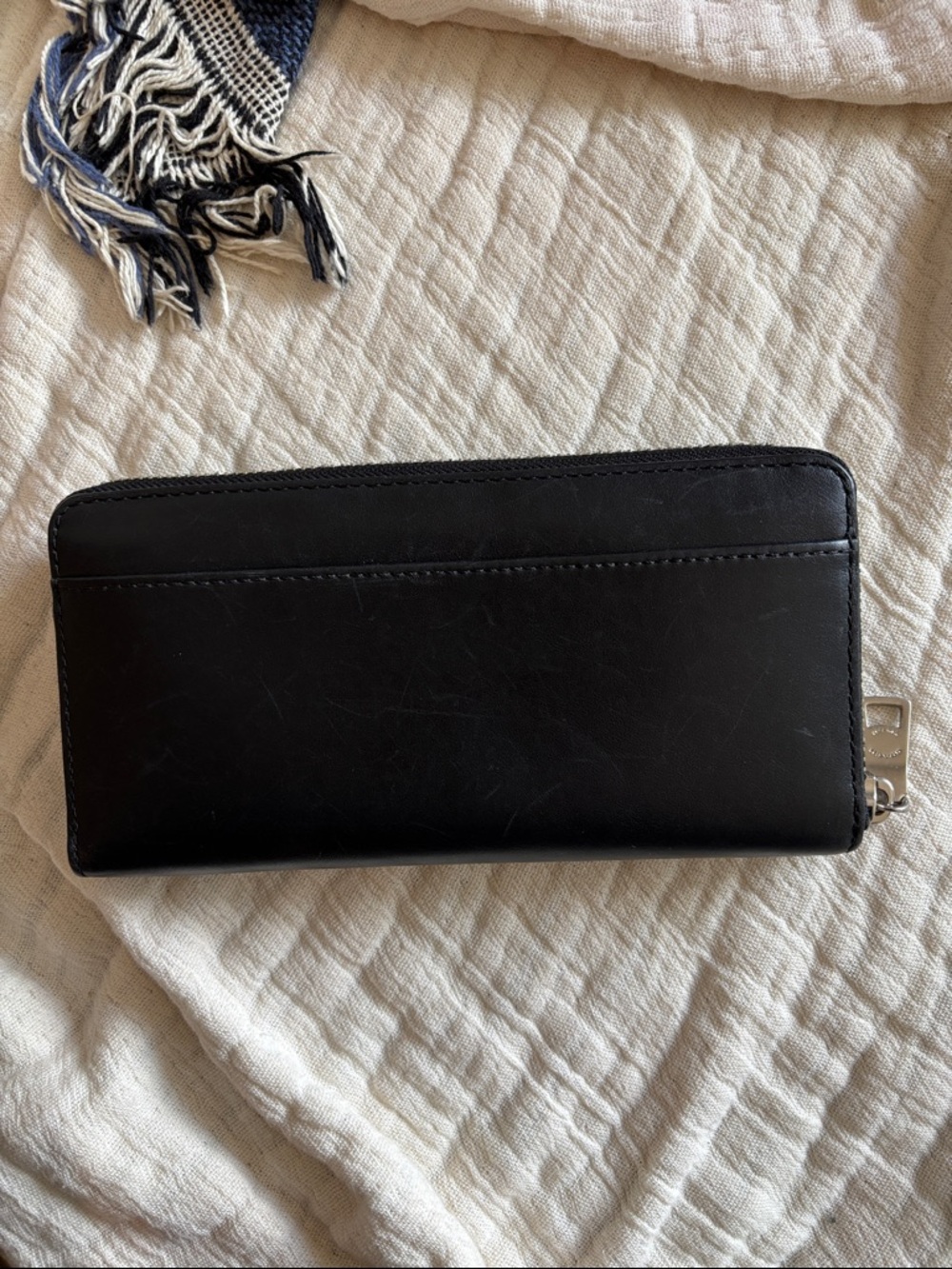 EUC Coach x Peanuts Wallet ft Snoopy - Picture 2 of 5